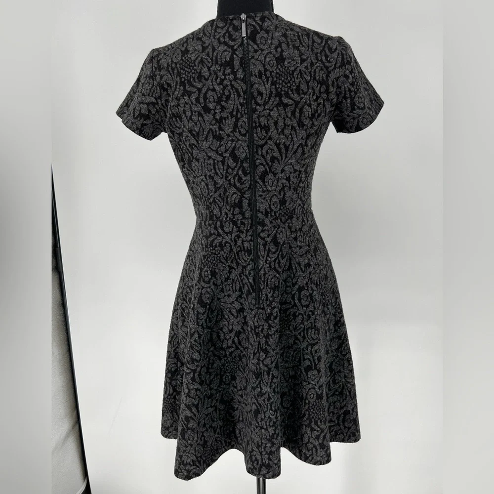 LOFT BLACK AND GREY BACK ZIPPER A‎ LINE  DRESS - Picture 2 of 6